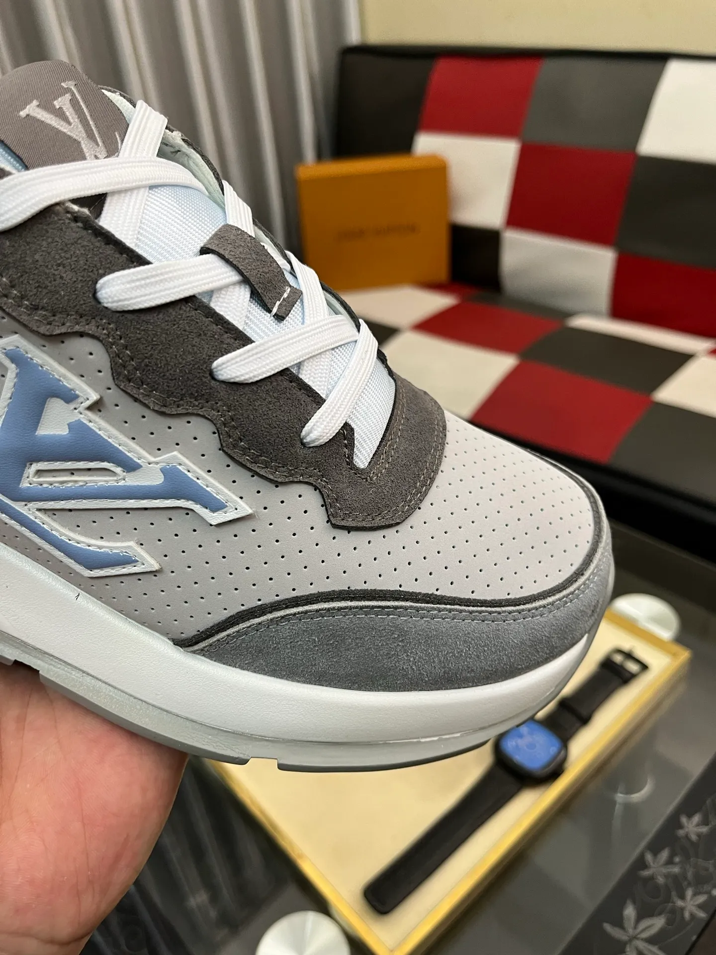 Men's Men's Shoes 💰: 438⌚️⌚️LV Louis Vuitton. The latest fashionable casual shoes are popular in physical stores. New spring and summer comfortable imported custom original cowhide, unique jacquard fabric element design. With sheepskin lining, Lv original bottom, [sun][sun] high-end packaging and high quality💪Details determine the quality, you can enter and leave the counter at will, welcome to compare🇮🇹Number of sizes 38-442️⃣colors available